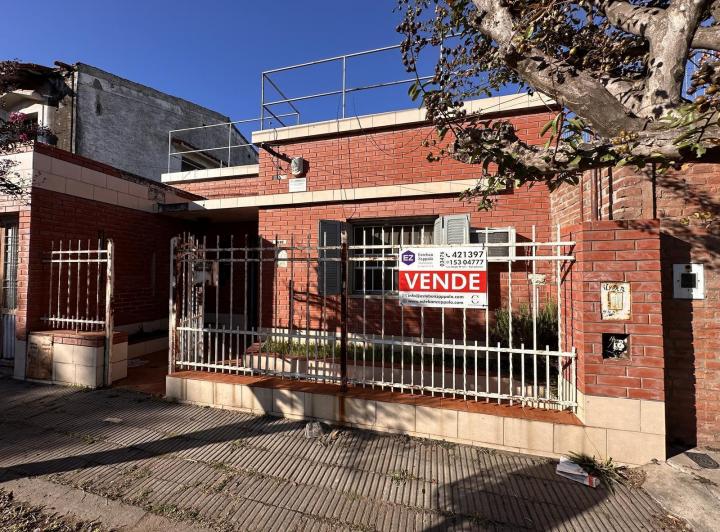 Casa · 146m² · 3 Ambientes · 1 Cochera