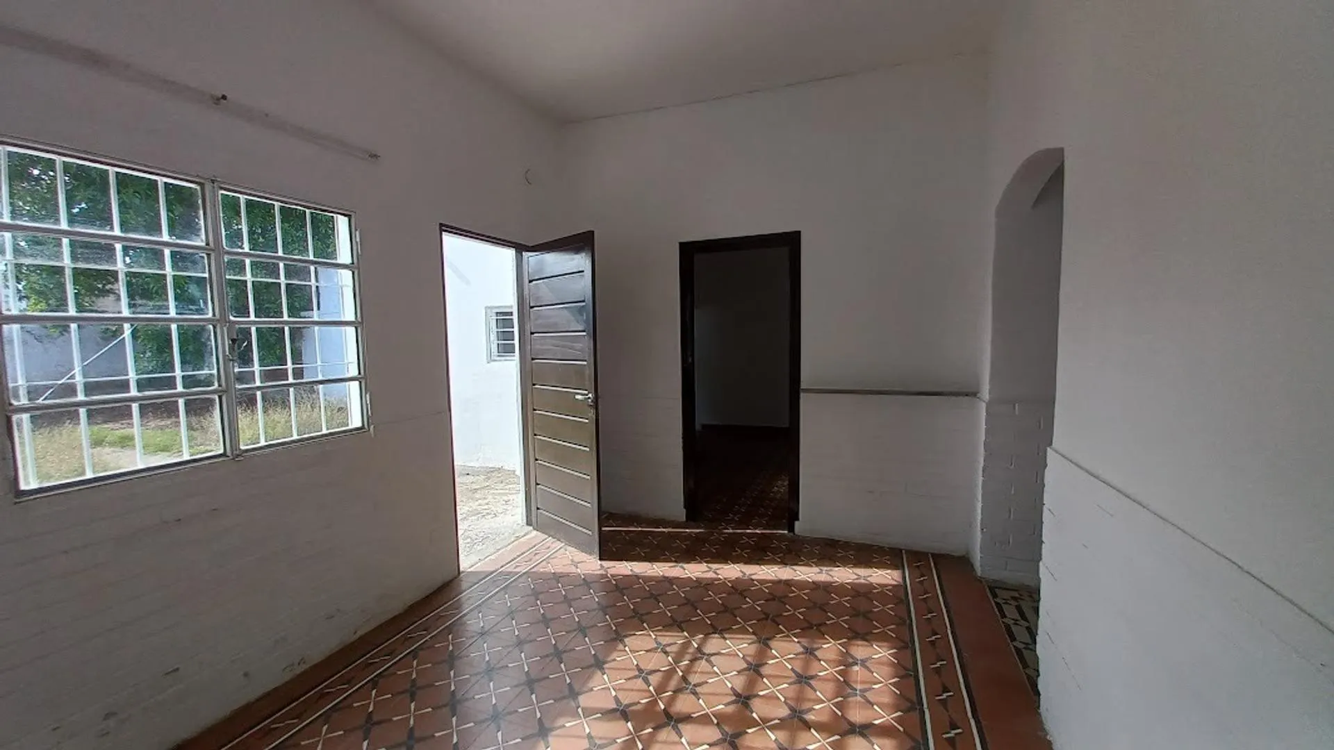 CASA + Local Comercial en VENTA en B°  La France
