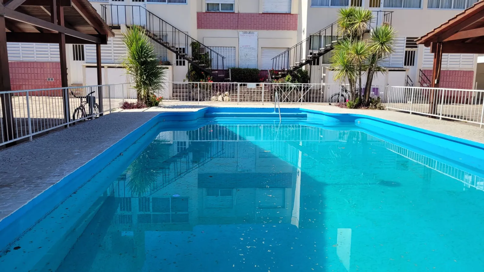 DEPARTAMENTO EN VENTA CARLOS PAZ - COSTANERA - PISCINA COCHERA