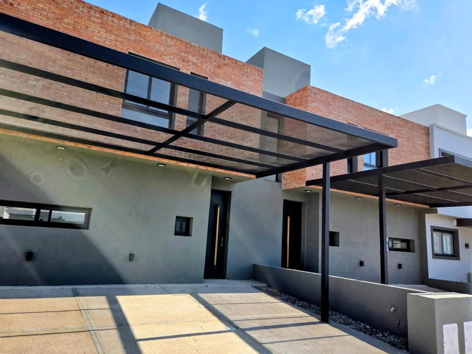 Duplex en venta en Solares de Manantiales - barrio cerrado pegado a circunvalación