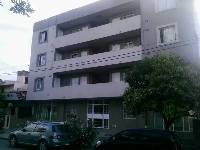 VENDO ALBERDI SOL DE MAYO 864 FTE 1 DORMITORIO CON ESCRITURA