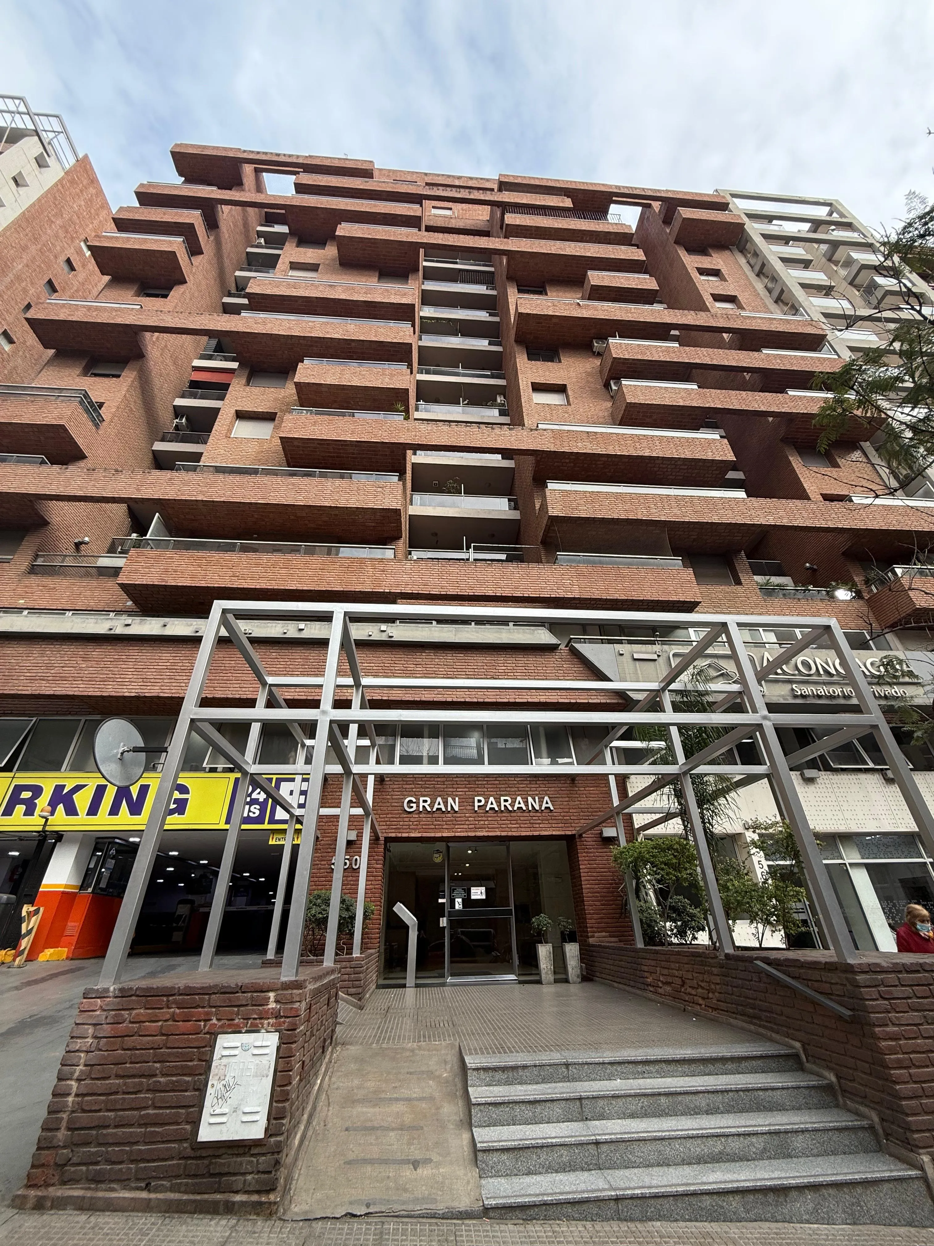 1 Dormitorio con Balcón - Parana 550 - Nueva Cordoba
