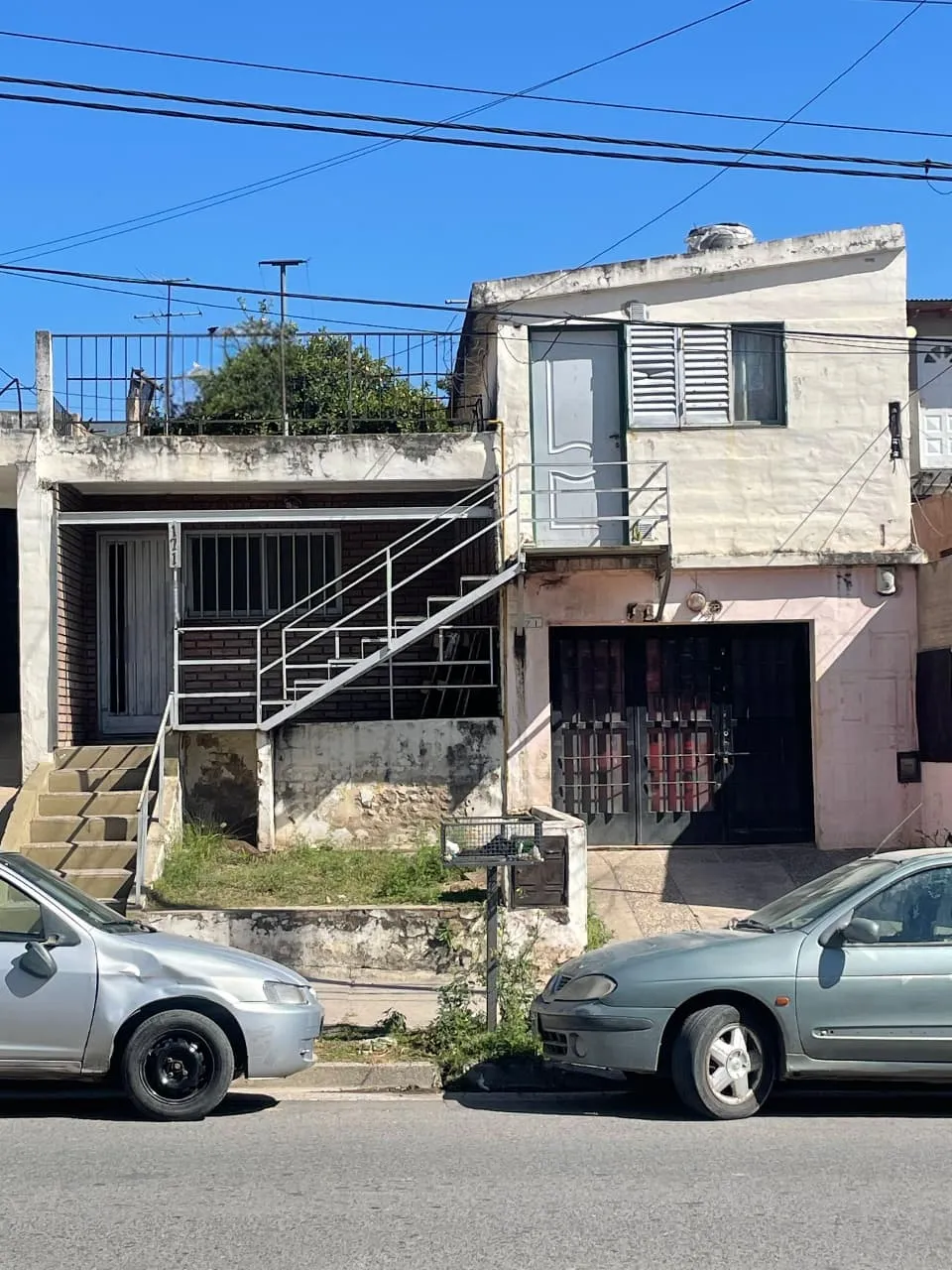 Casa a demoler – Terreno Estratégico Frente a Torres Gama