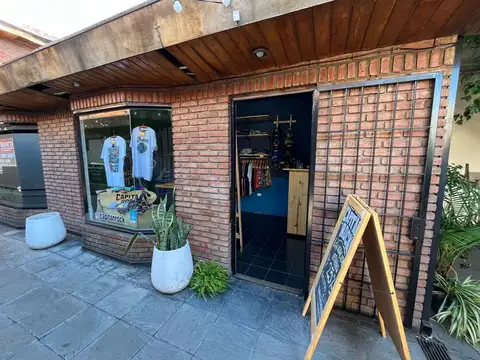 Local en Venta en Santos Lugares, Partido de Tres de Febrero