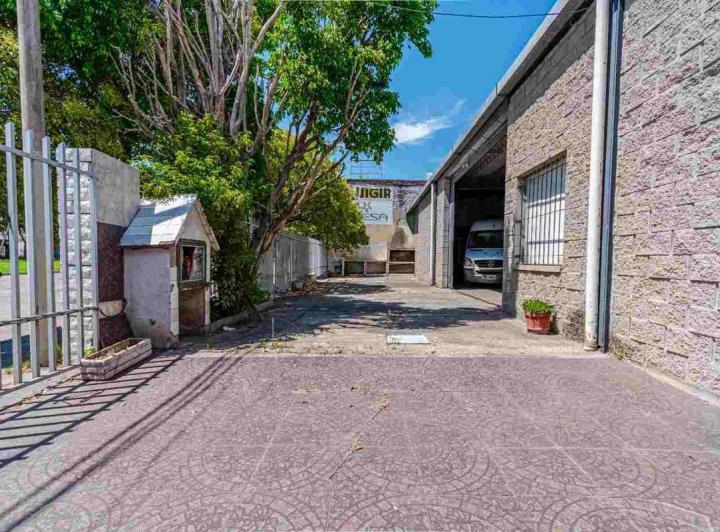 Bodega-Galpón · 450m²