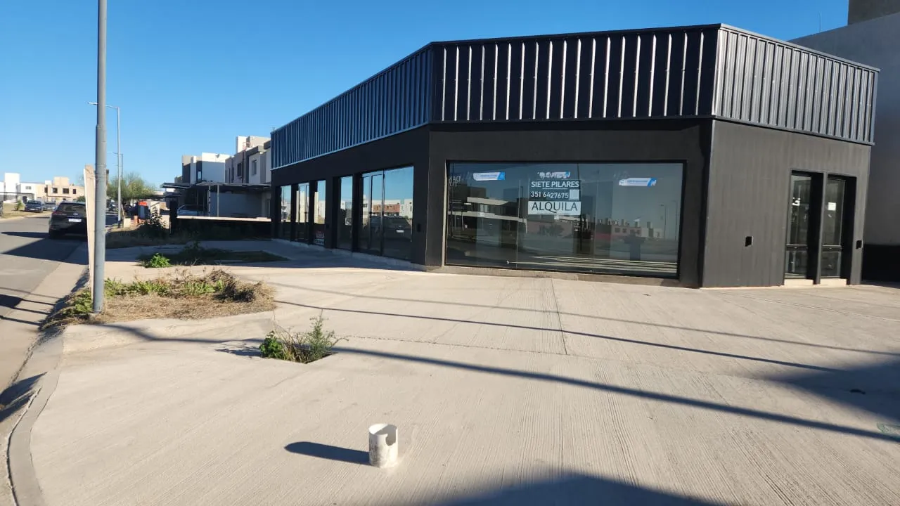 LOCAL COMERCIAL EN DOCTA MZ 72 LOTE 20
