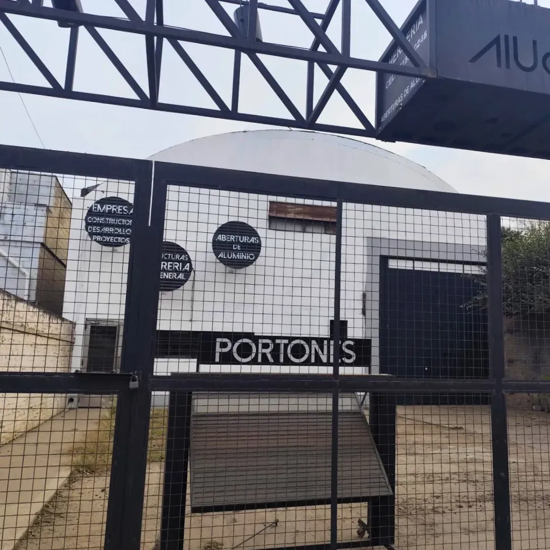 Se ALQUILA galpón Industrial en Villa Allende
