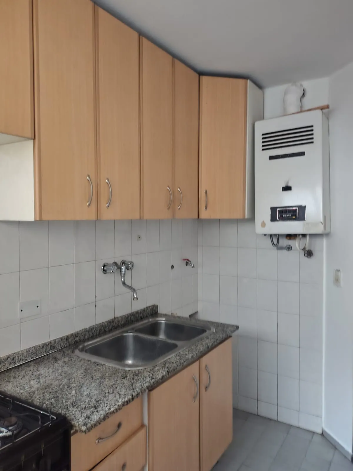 DTO 2 DOR. EN ALQUILER  "CHACABUCO 8"  PLENO CENTRO !!! -NO COBRAMOS DEPOSITO-
