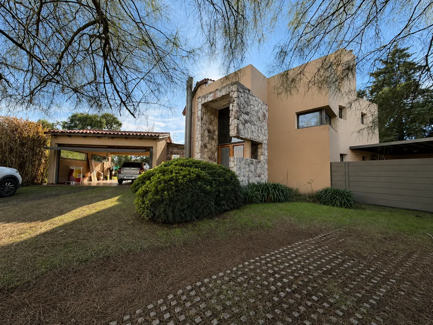 Venta casa 3 dormitorios Country SAN ISIDRO Villa Allende