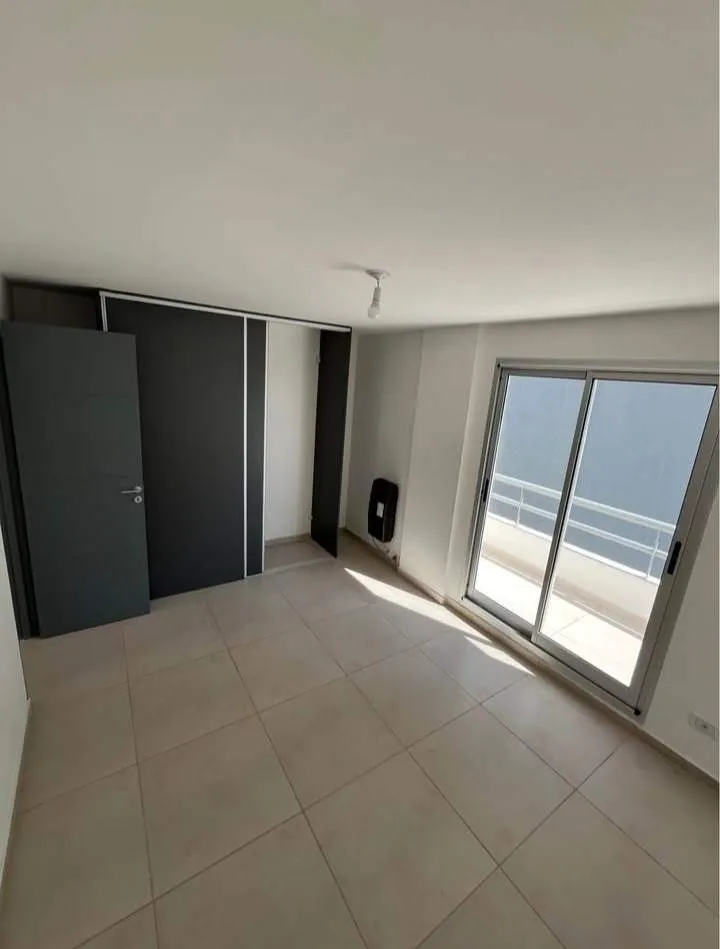 Vendo dpto c2 dorm.B Gemes.