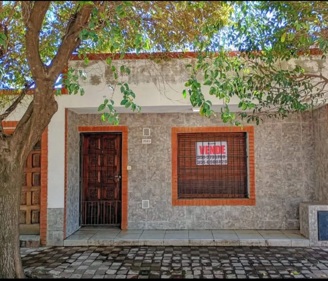 CASA EN VENTA B°ZUMARAN 200 mts bv los Granaderos. CÓRDOBA CAPITAL. DUEÑO DIRECTO US$ 45.000