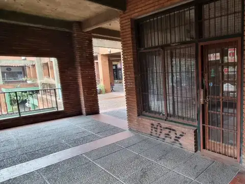 Local en Venta en Ciudad Jardin del Palomar, Partido de Tres de Febrero