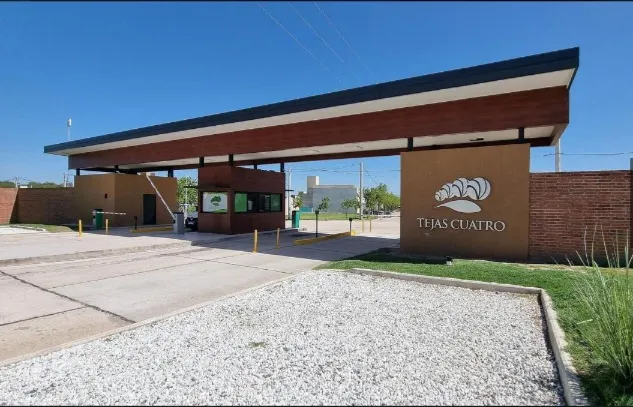 LOTE 100% CANCELADO EN TEJAS IV