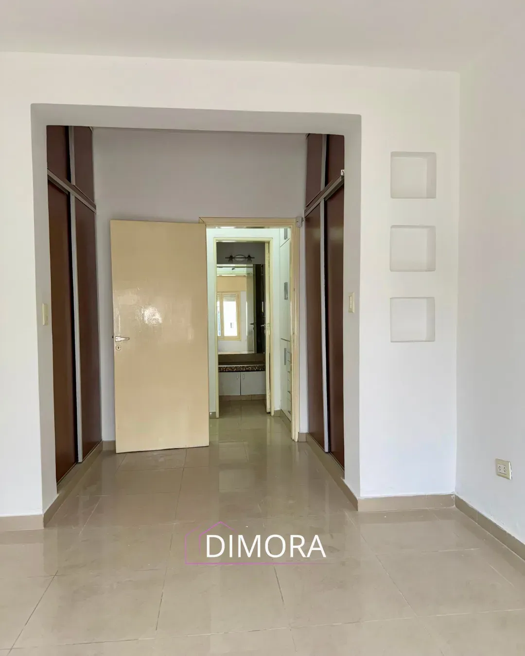 ALQUILER- DEPARTAMENTO SUPER AMPLIO Y FUNCIONAL= 2 DORMITORIOS+ 2 BAÑOS+COCINA COMEDOR + JARDÍN INTERNO Y ¡MÁS!