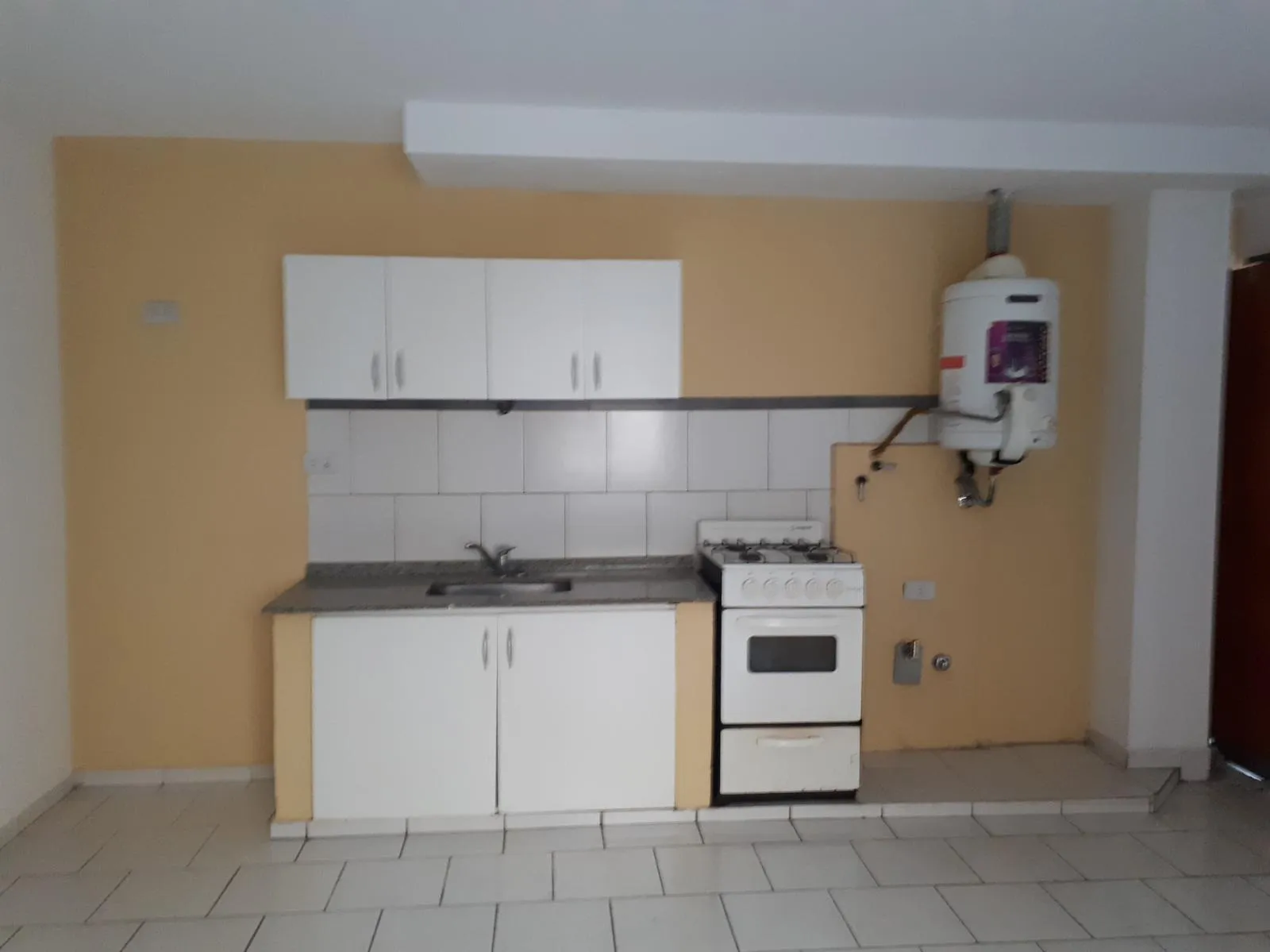 Se alquila departamento de 1 dormitorio en Estados Unidos al 2300