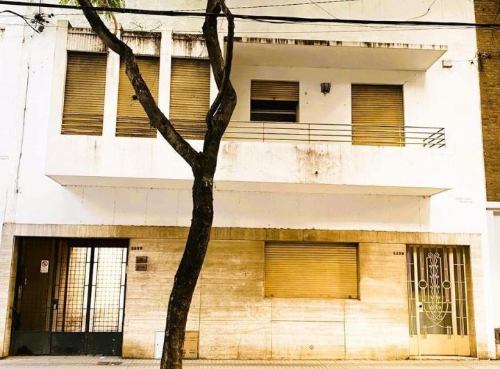 Casa · 276m² · 5 Ambientes · 1 Cochera