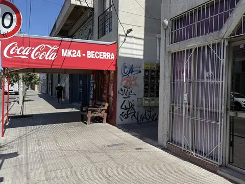 Local en Venta en Centro  - Moreno, Moreno