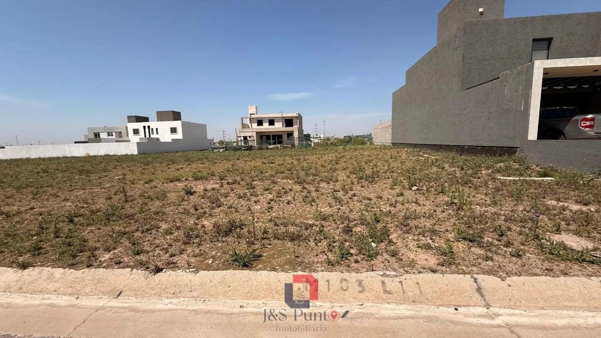 Lote Docta Avenida