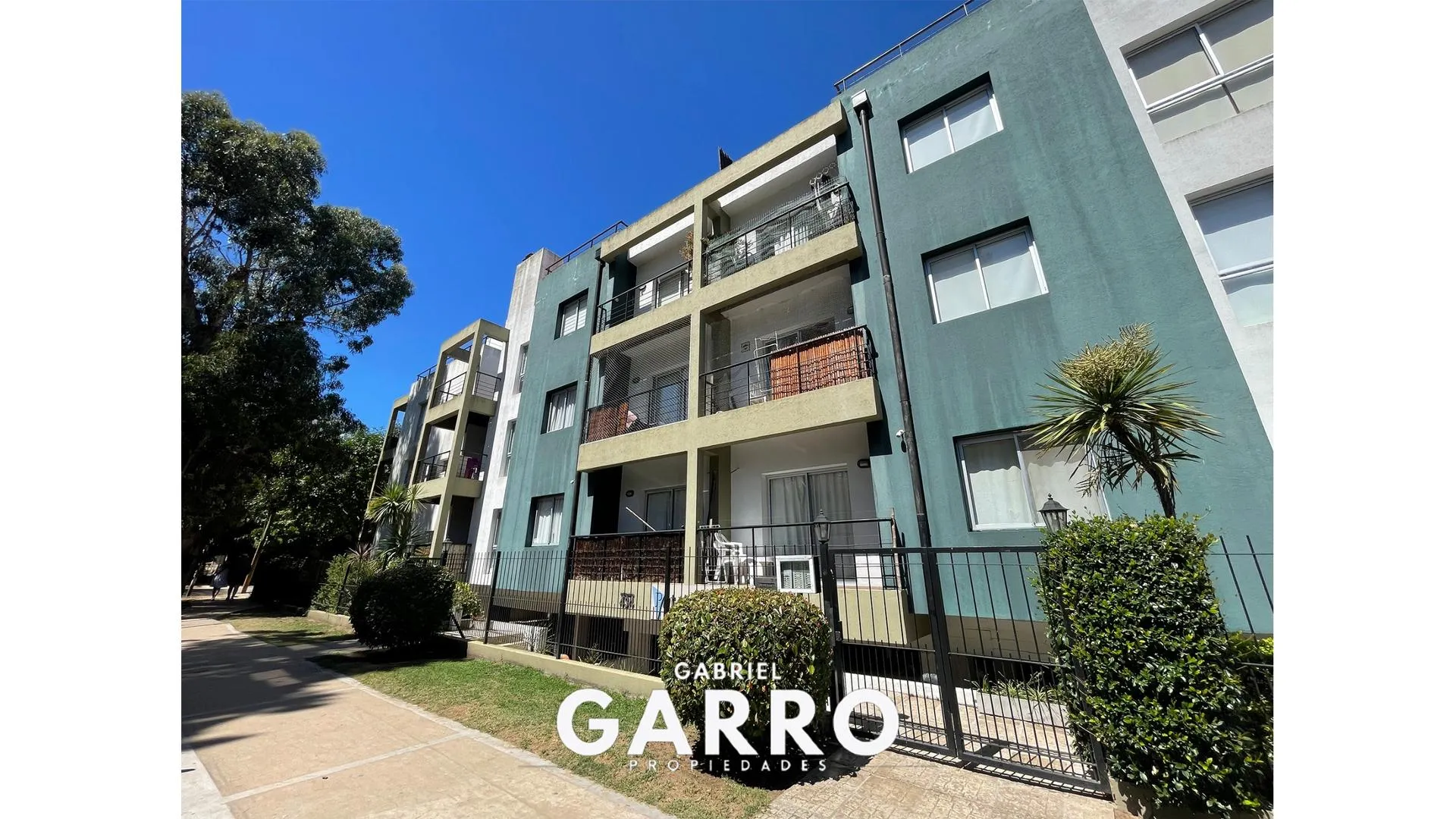 Departamento a la venta en Pinamar.