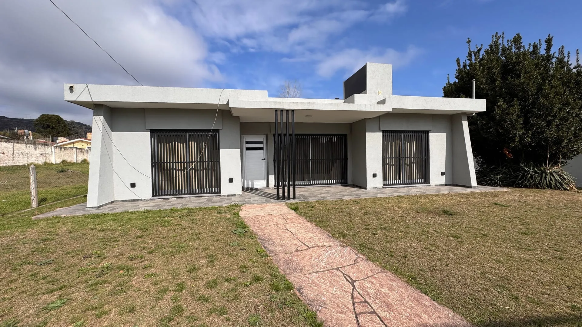 Venta casa 3 dormitorios refaccionada a nuevo