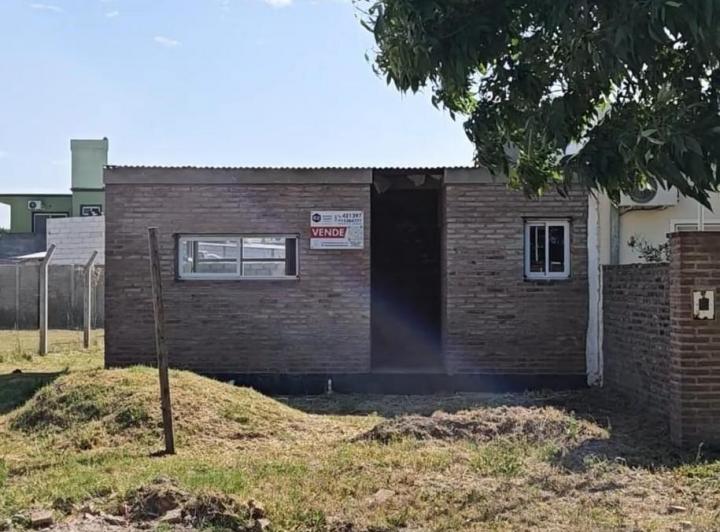 Casa · 50m² · 2 Ambientes · 1 Cochera
