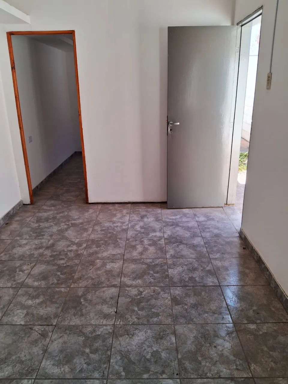 NEGOCIOS INMOBILIARIOS CORSO SONIA ALQUILA