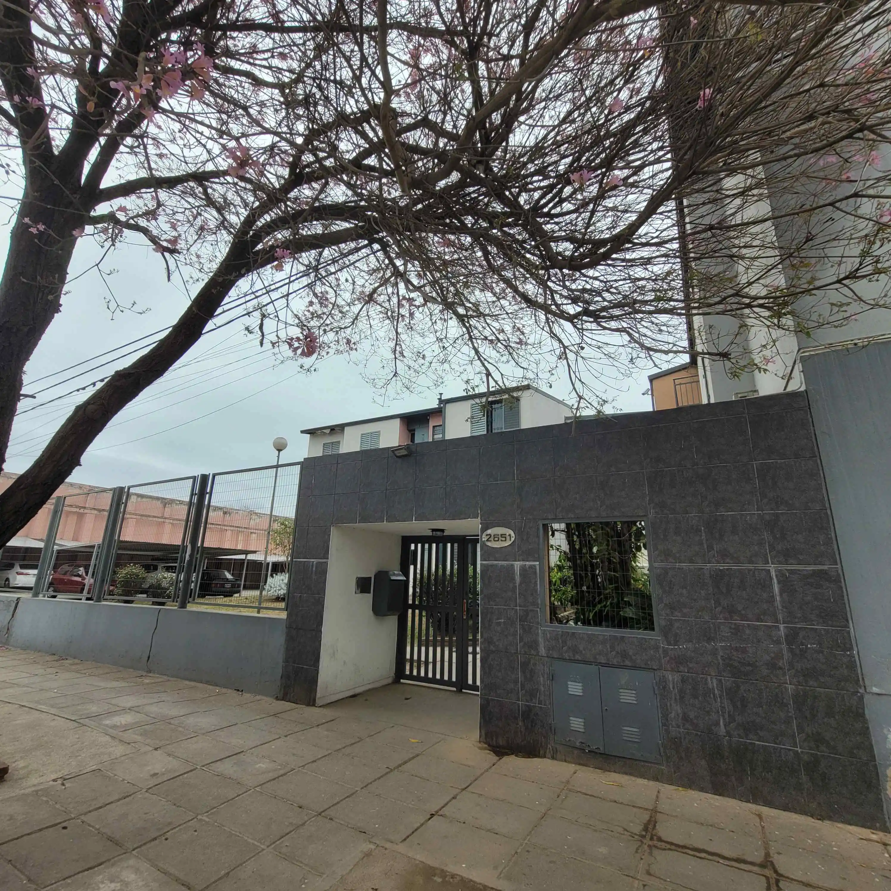 ALQUILER- A.CBA-MENDOZA 2650-DPTO 2DORM-1PISO X ESC-SEGURIDAD-EXP BARATAS!