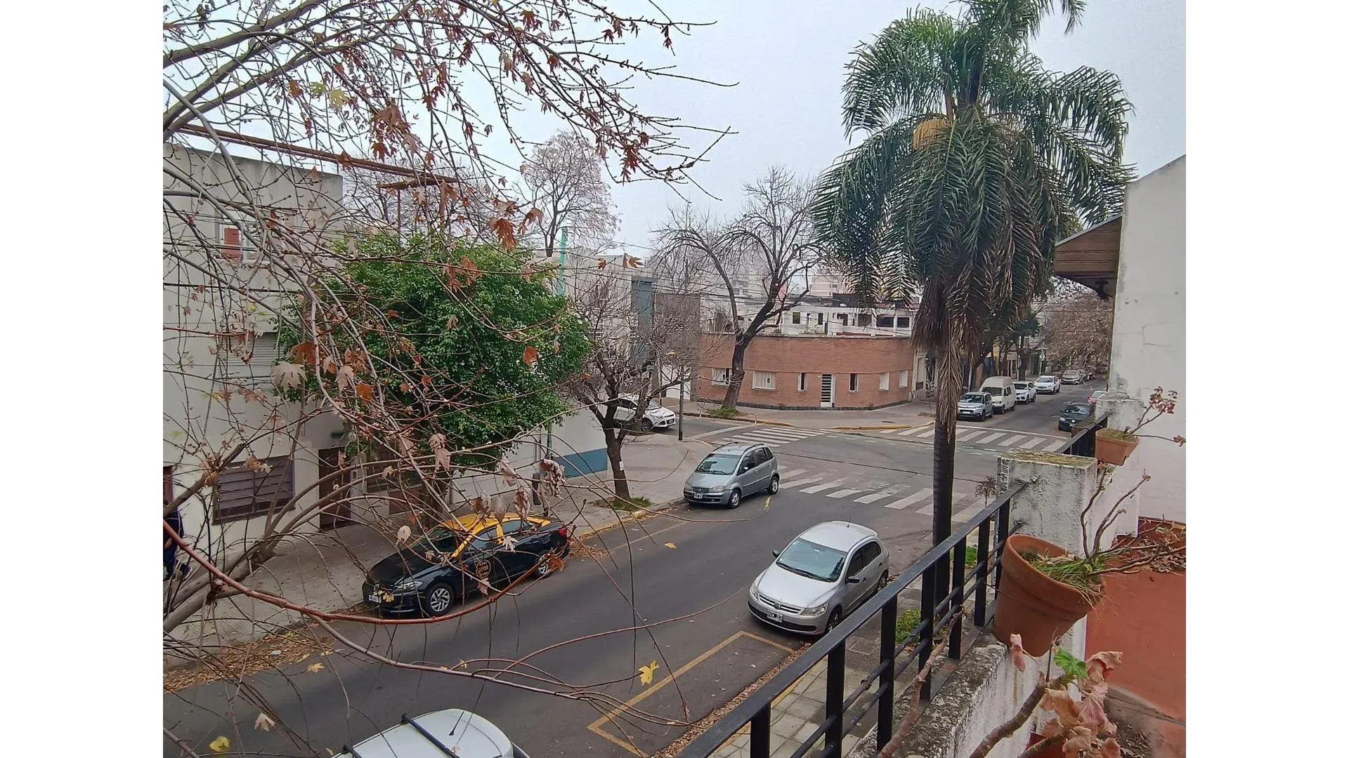 CASA EN VENTA LOTE PROPIO con TERRAZA