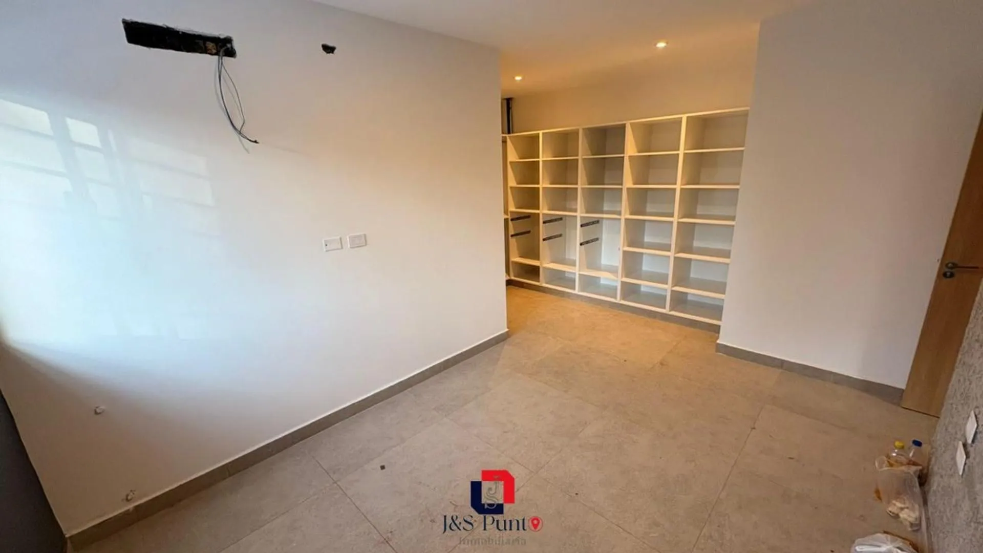 Duplex en un housing de arguello