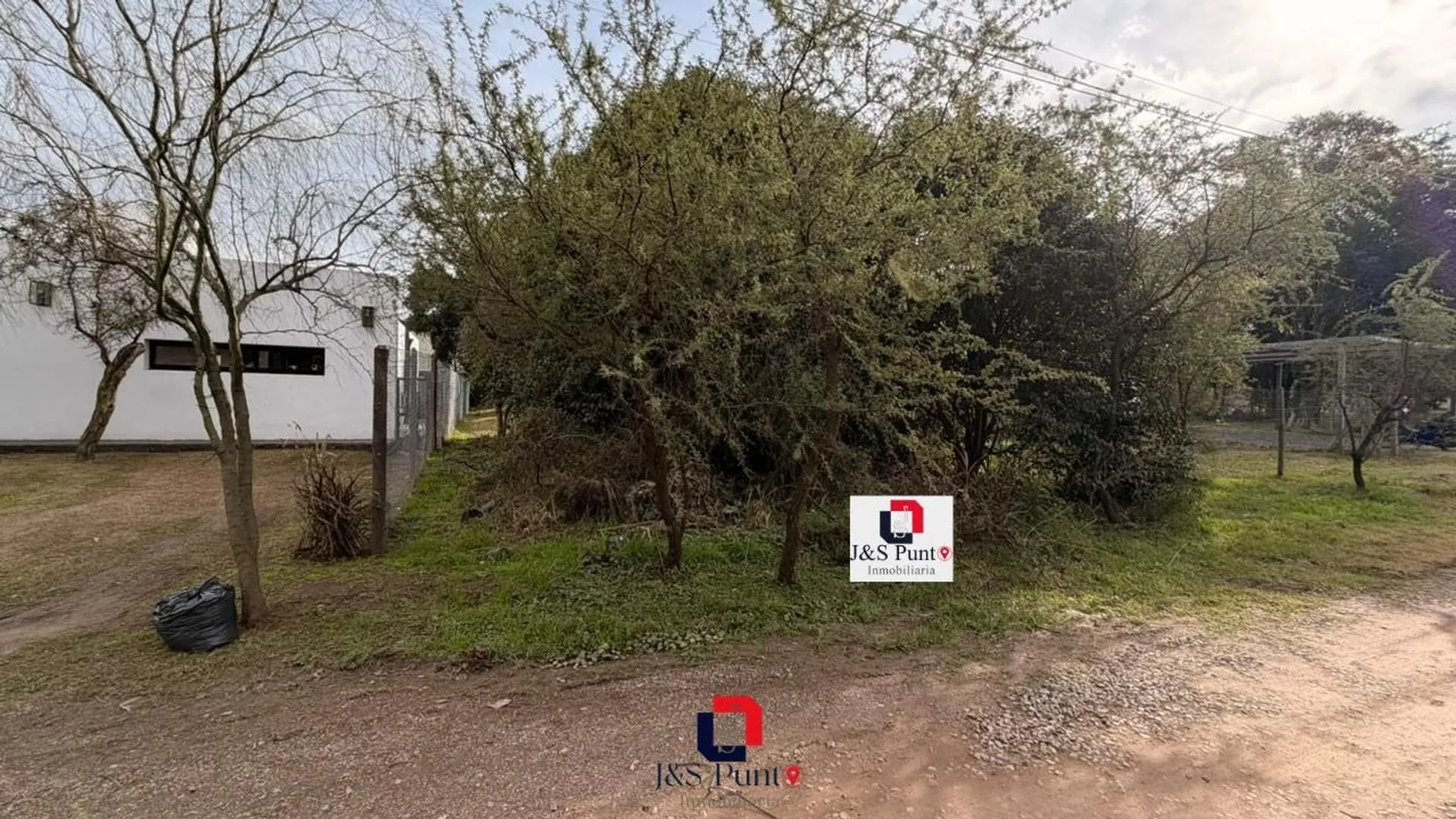 Lote en Villa Catalina