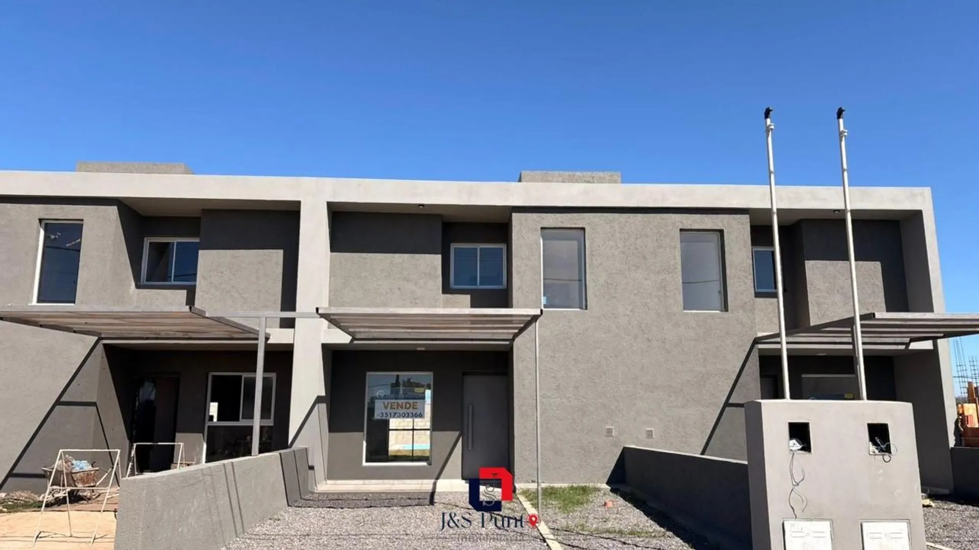 Duplex en Venta en Barrio Norte 1