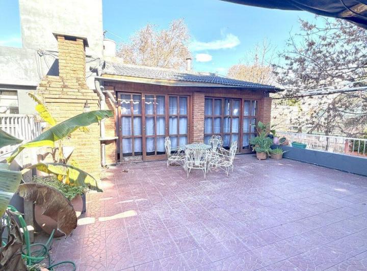 Casa · 120m² · 7 Ambientes