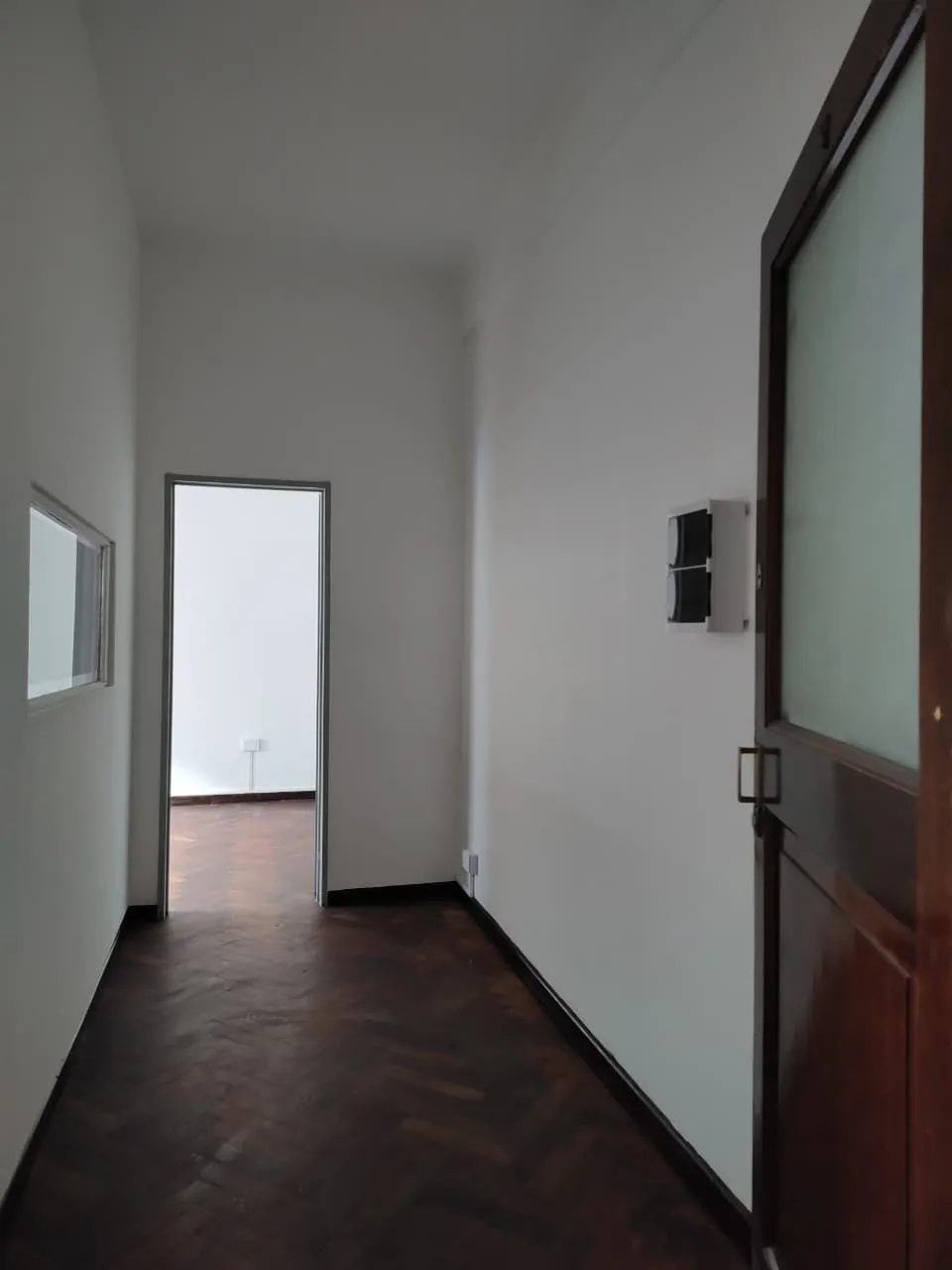 🏢✨ ¡ALQUILÁ TU PRÓXIMO ESPACIO DE TRABAJO EN PLENO CENTRO📍 OFICINA CON 2 PRIVADOS | B° CENTRO