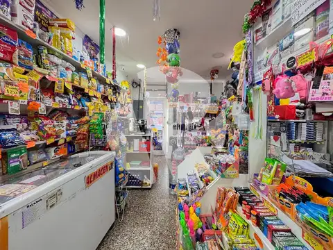 Local en Venta en Lanus Este, Lanus