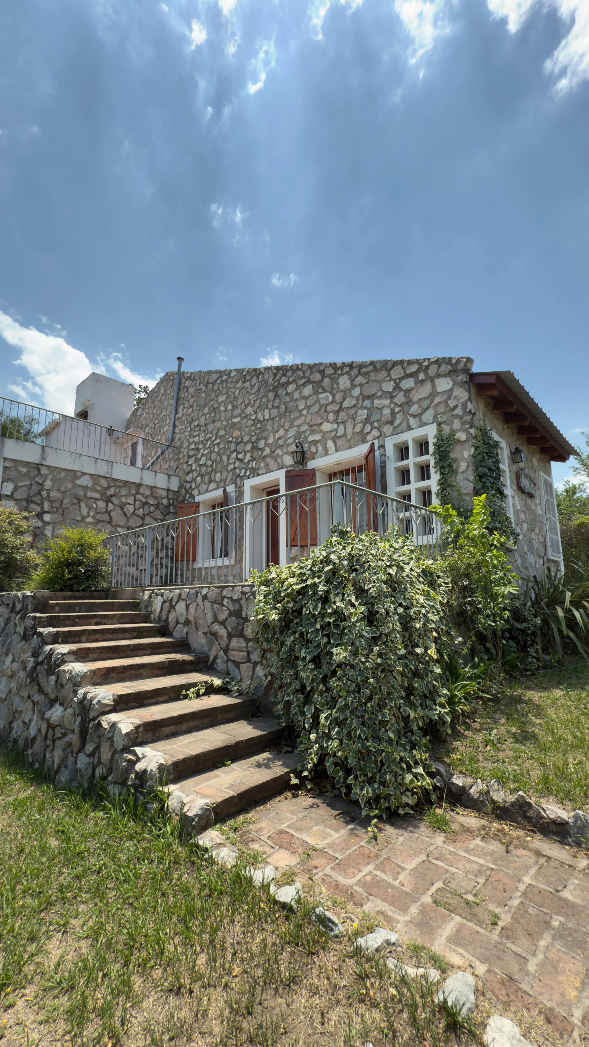VENTA CASA DISFRUTÁ DE LA VIDA EN LAS SIERRAS -  SAN ANTONIO ARREDONDO