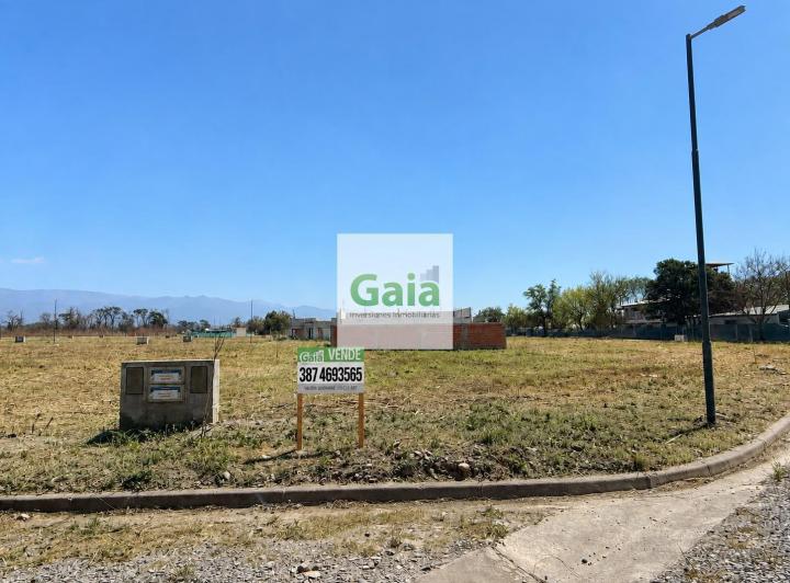 Terreno · 402m²