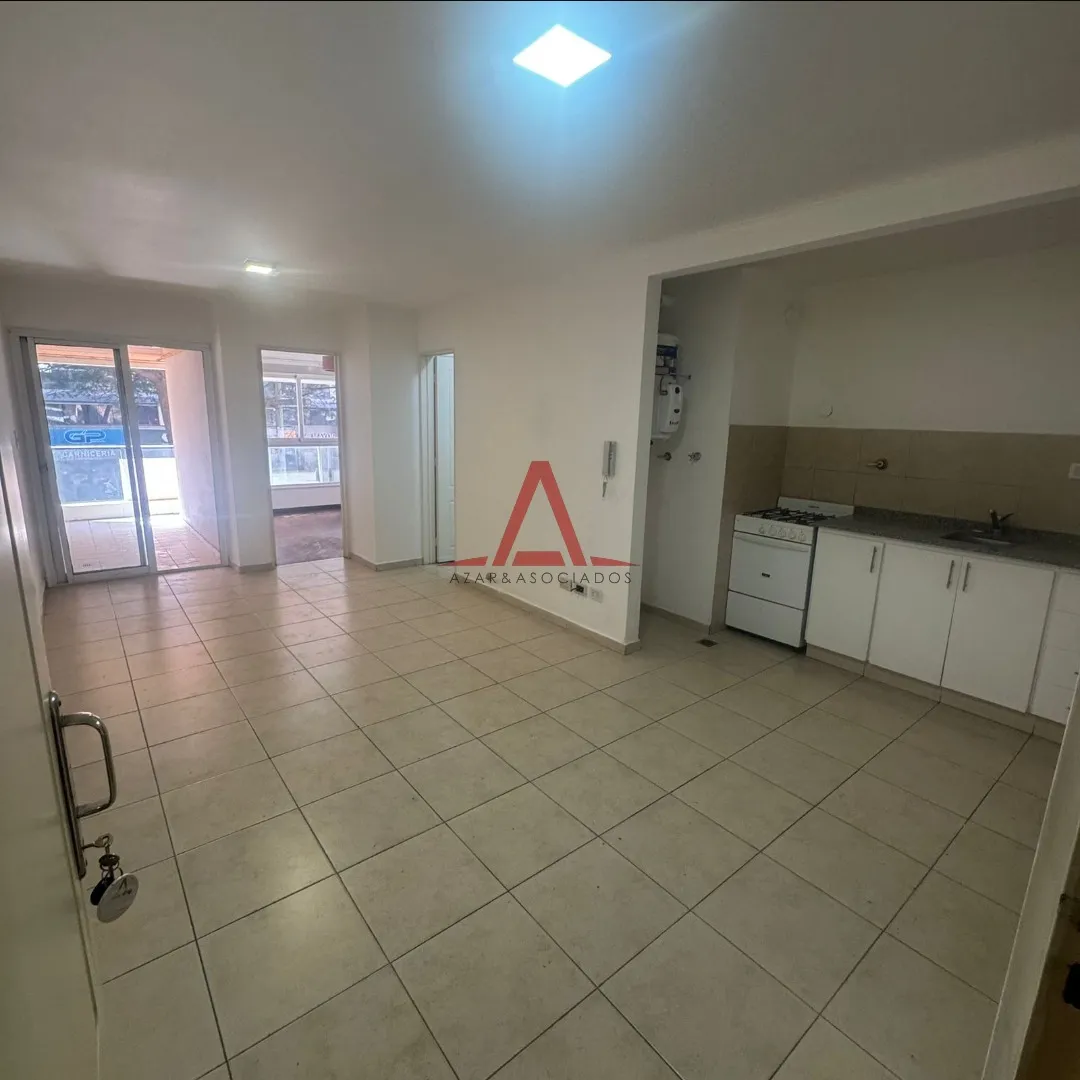 Bv. Illia 676, Torre Betania. Depto de 1 dorm. y balcon en VENTA!