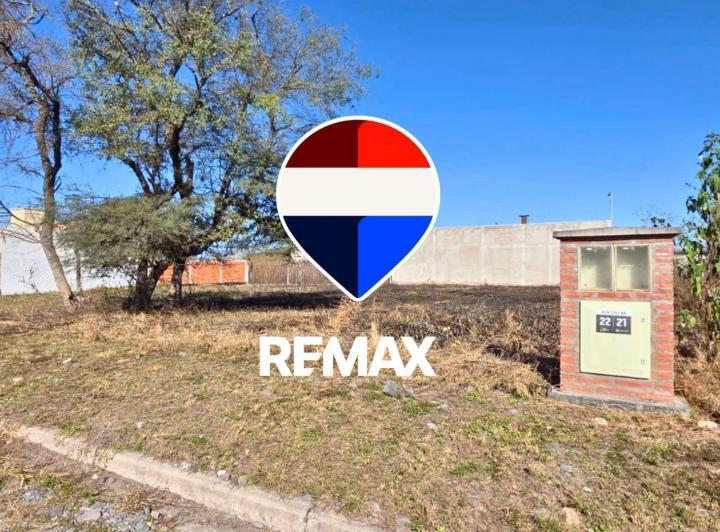 Terreno · 450m²