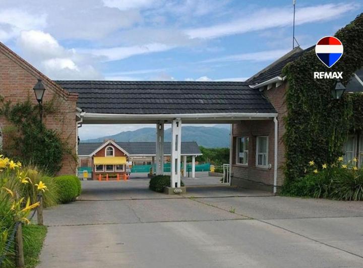 Terreno · 2501m²