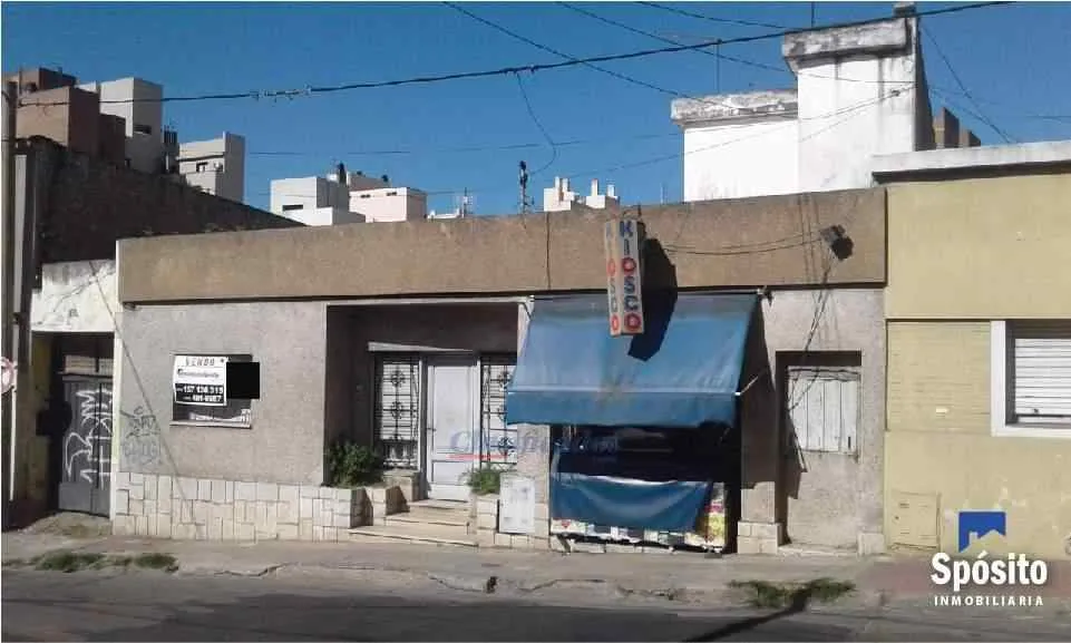 Vendo para construcción de edificio Alberdi