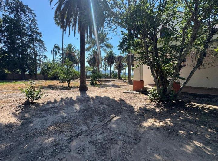 Quinta vacacional · 600m² · 12 Dormitorios · 2 Cocheras