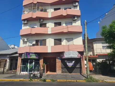 Local en Venta en Villa Luzuriaga, Partido de La Matanza