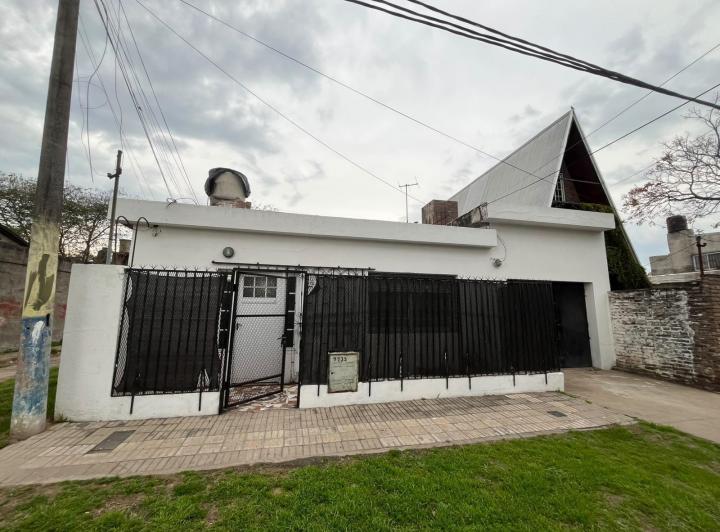 Casa · 199m² · 5 Ambientes · 1 Cochera