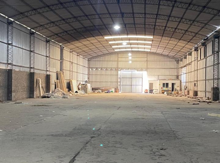 Bodega-Galpón · 2000m²