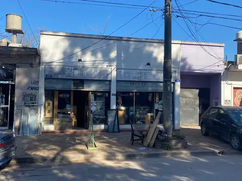 Local en Venta en Villa Zapiola, Paso del Rey
