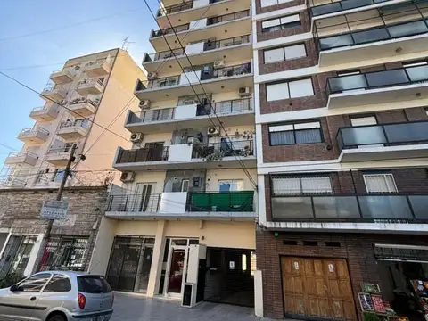Local en Venta en Santos Lugares, Partido de Tres de Febrero