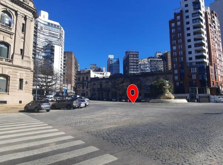 Casa · 243m² · 10 Ambientes