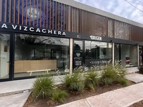 Local en Venta en Joaquin Gorina, Partido de La Plata