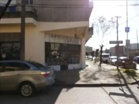 Local en Venta en Moron Sur, Moron