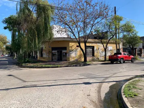 Local en Venta en Remedios de Escalada, Partido de Lanús